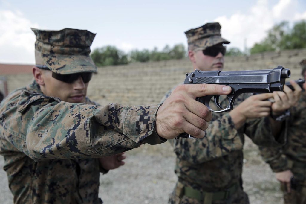 evoluzione delle pistole militari